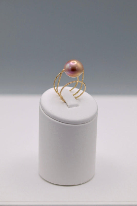 Bague Jade sur présentoir vue 2