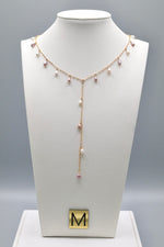 collier jasmine sur présentoir