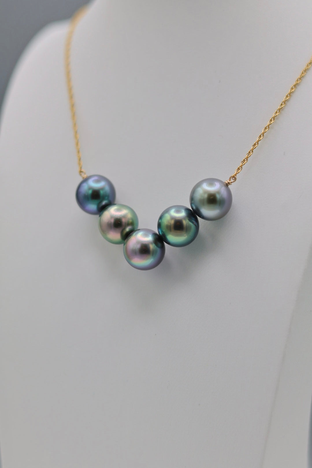 MADAME VALENTINA - Collier