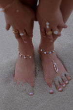 Sana chaine de cheville portée